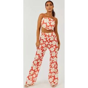 Blue Blush Floral Two Piece Set Crop Top Wide Leg Pants Summer Trendy Medium NEW